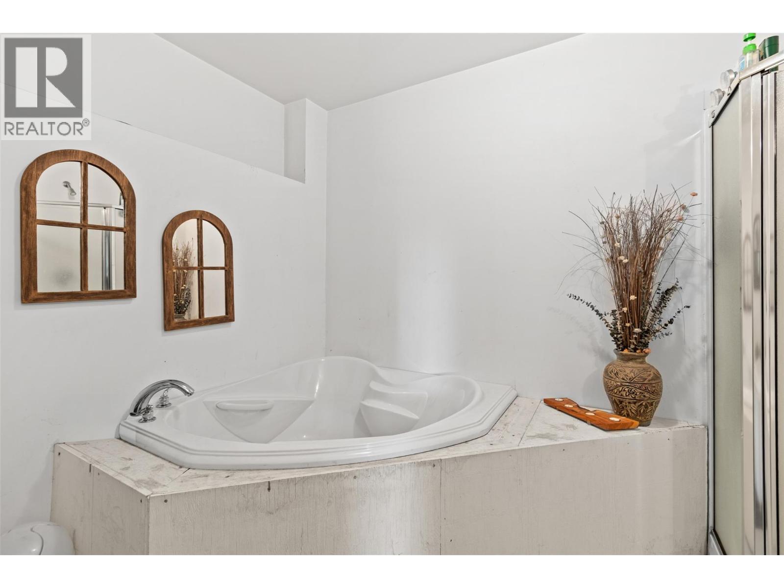 3760 Glengrove Road, Barriere, British Columbia  V0E 2E0 - Photo 33 - 10373498