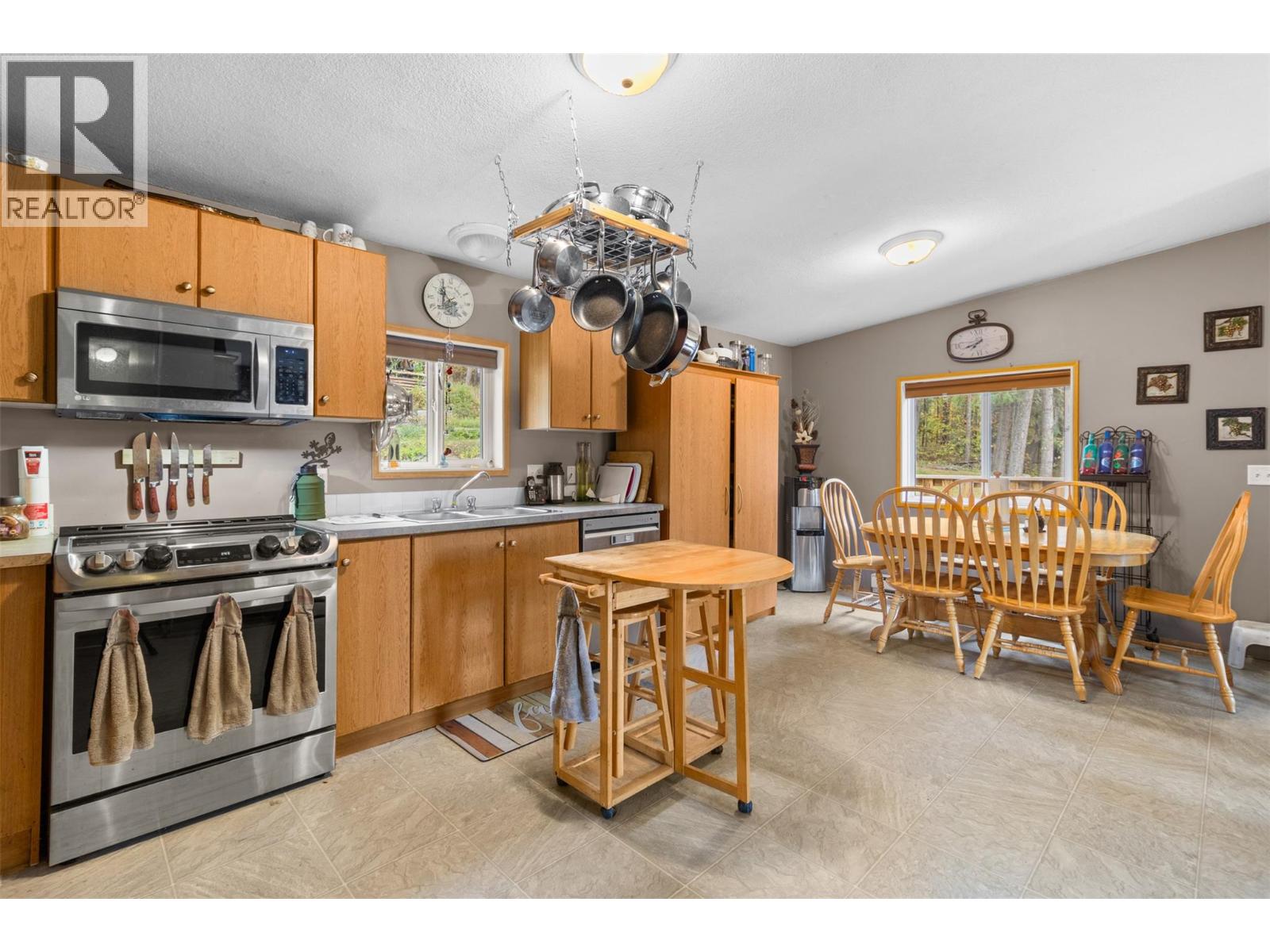 3760 Glengrove Road, Barriere, British Columbia  V0E 2E0 - Photo 12 - 10373498