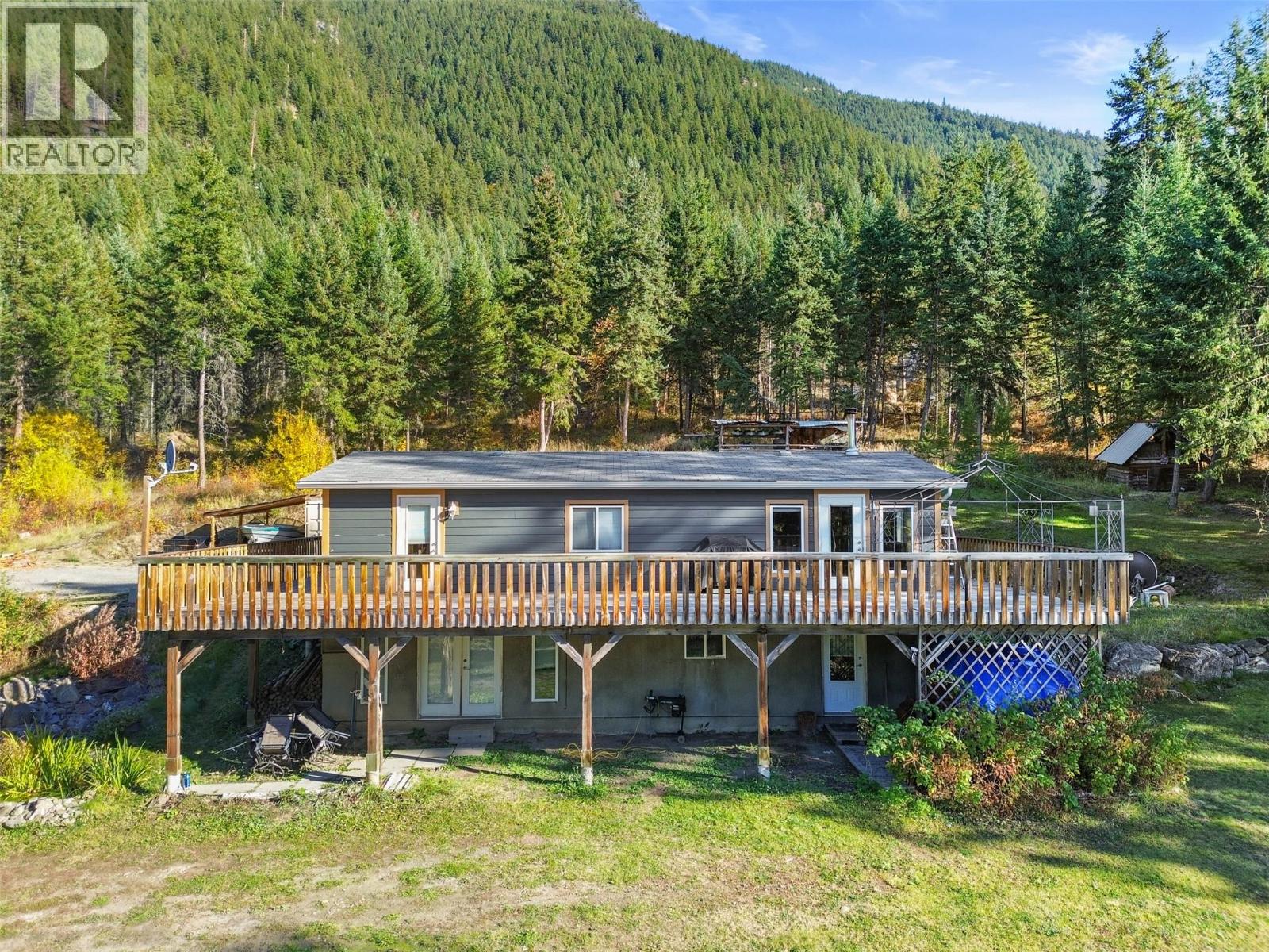 3760 Glengrove Road, Barriere, British Columbia  V0E 2E0 - Photo 2 - 10373498