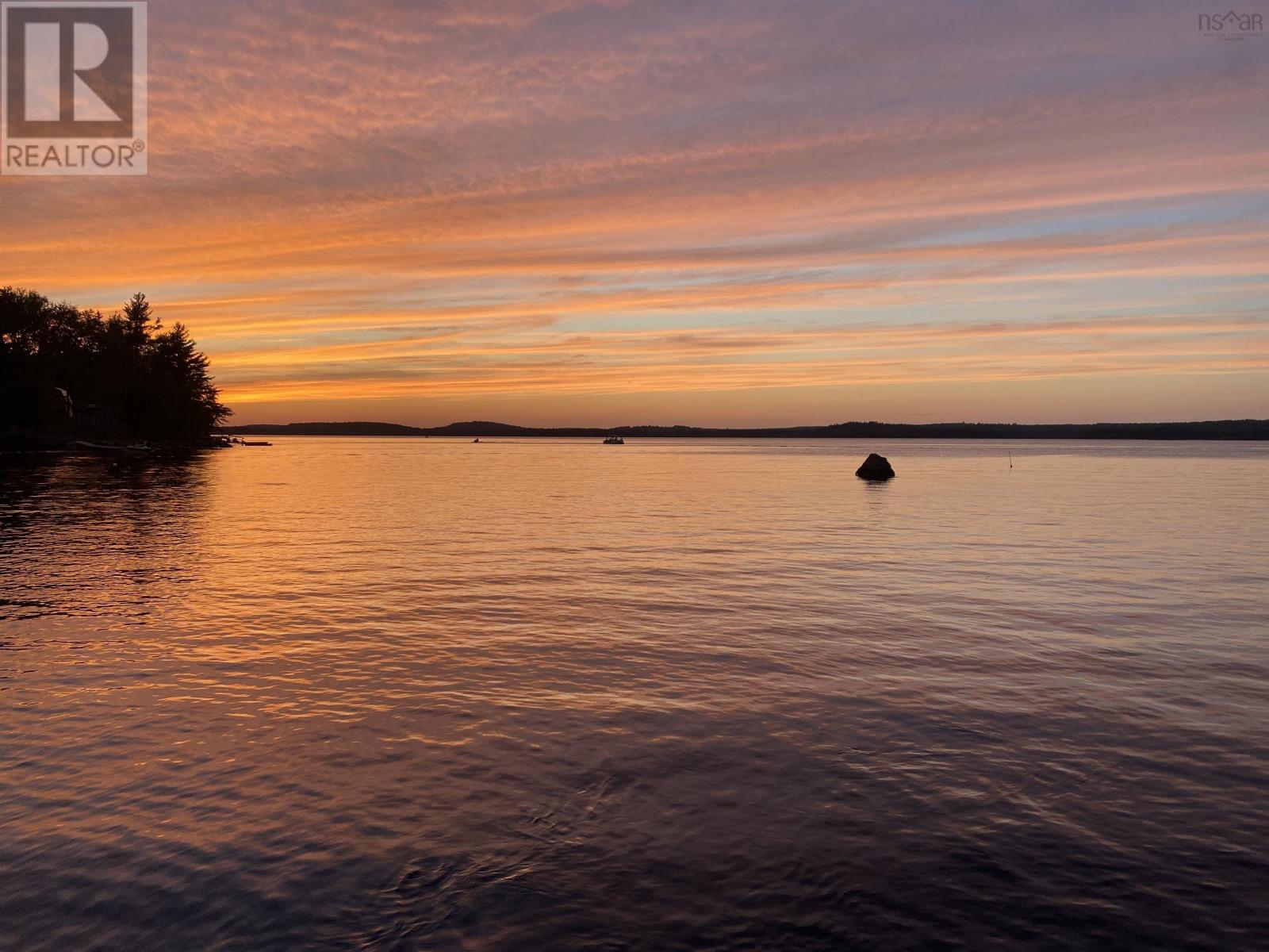 262 Harry Freeman Road, Labelle, Nova Scotia  B0T 1E0 - Photo 3 - 202605485