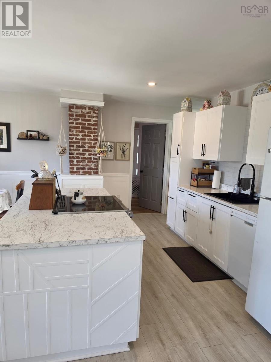 553 Beaverbank, Beaver Bank, Nova Scotia  B4G 1B8 - Photo 3 - 202608414