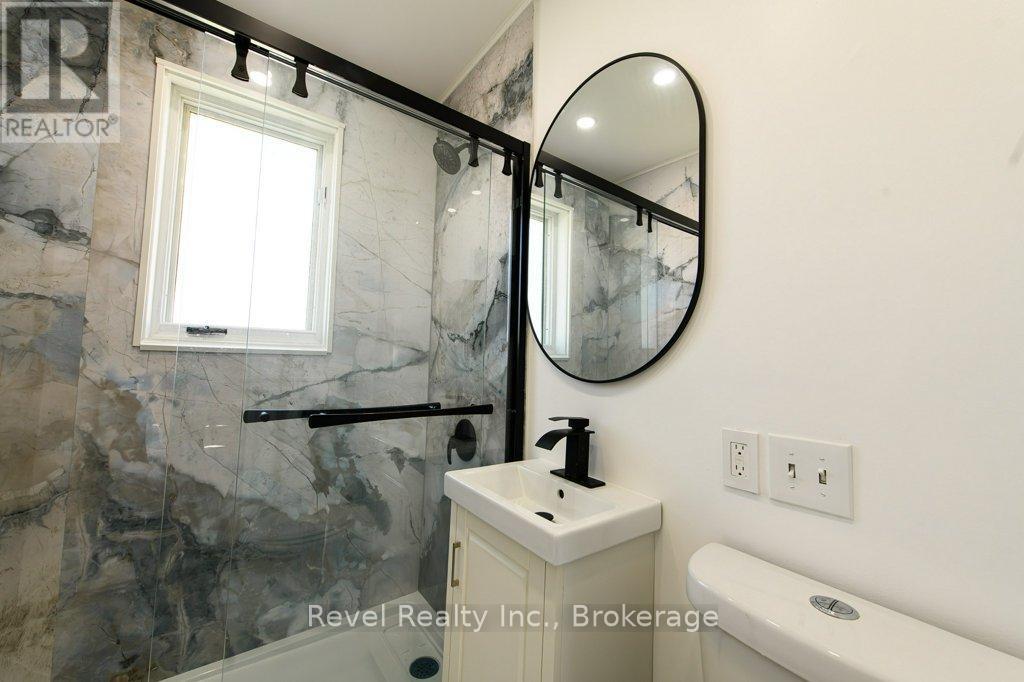 701 5th Street E, Owen Sound, Ontario  N4K 1E4 - Photo 13 - X13037492