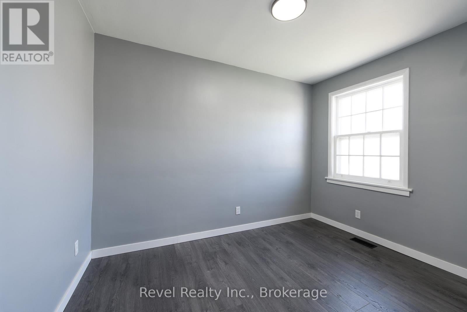 701 5th Street E, Owen Sound, Ontario  N4K 1E4 - Photo 22 - X13037492