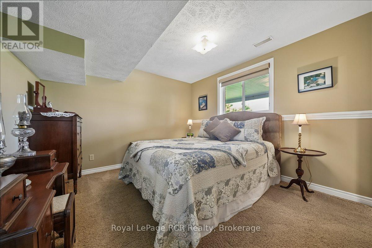 137525 Concession 7 Road, Georgian Bluffs, Ontario  N4K 5N5 - Photo 28 - X13037550