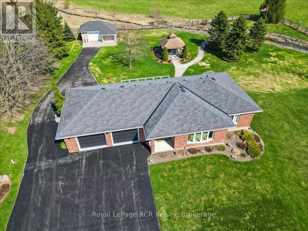 137525 Concession 7 Road, Georgian Bluffs, Ontario  N4K 5N5 - Photo 3 - X13037550