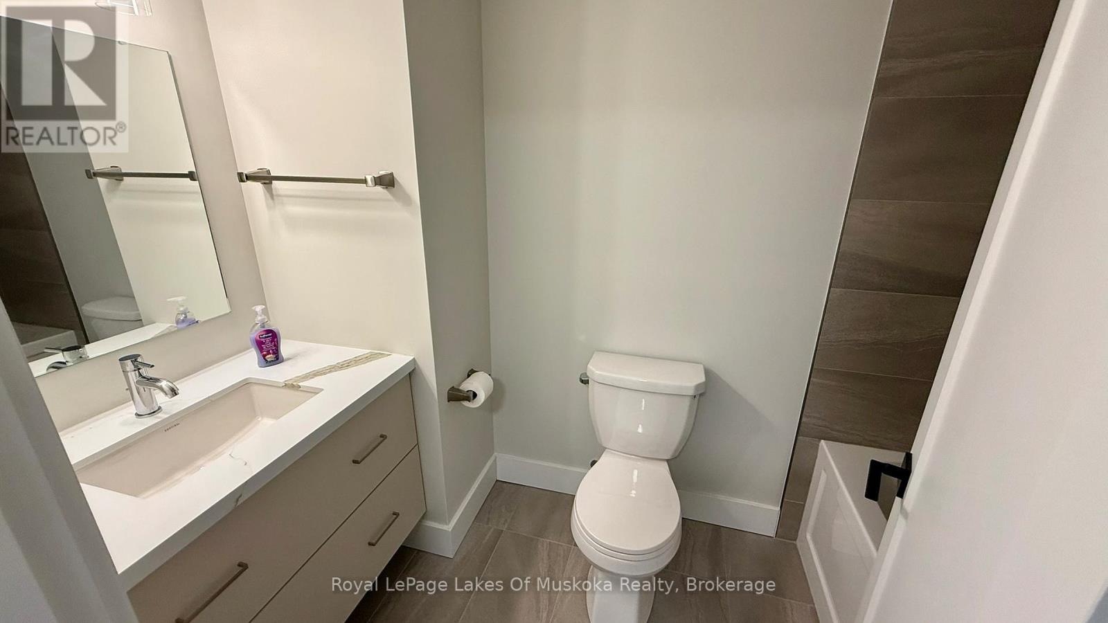 203 - 11 Tree Tops Lane, Huntsville, Ontario  P1H 0B8 - Photo 19 - X13037558