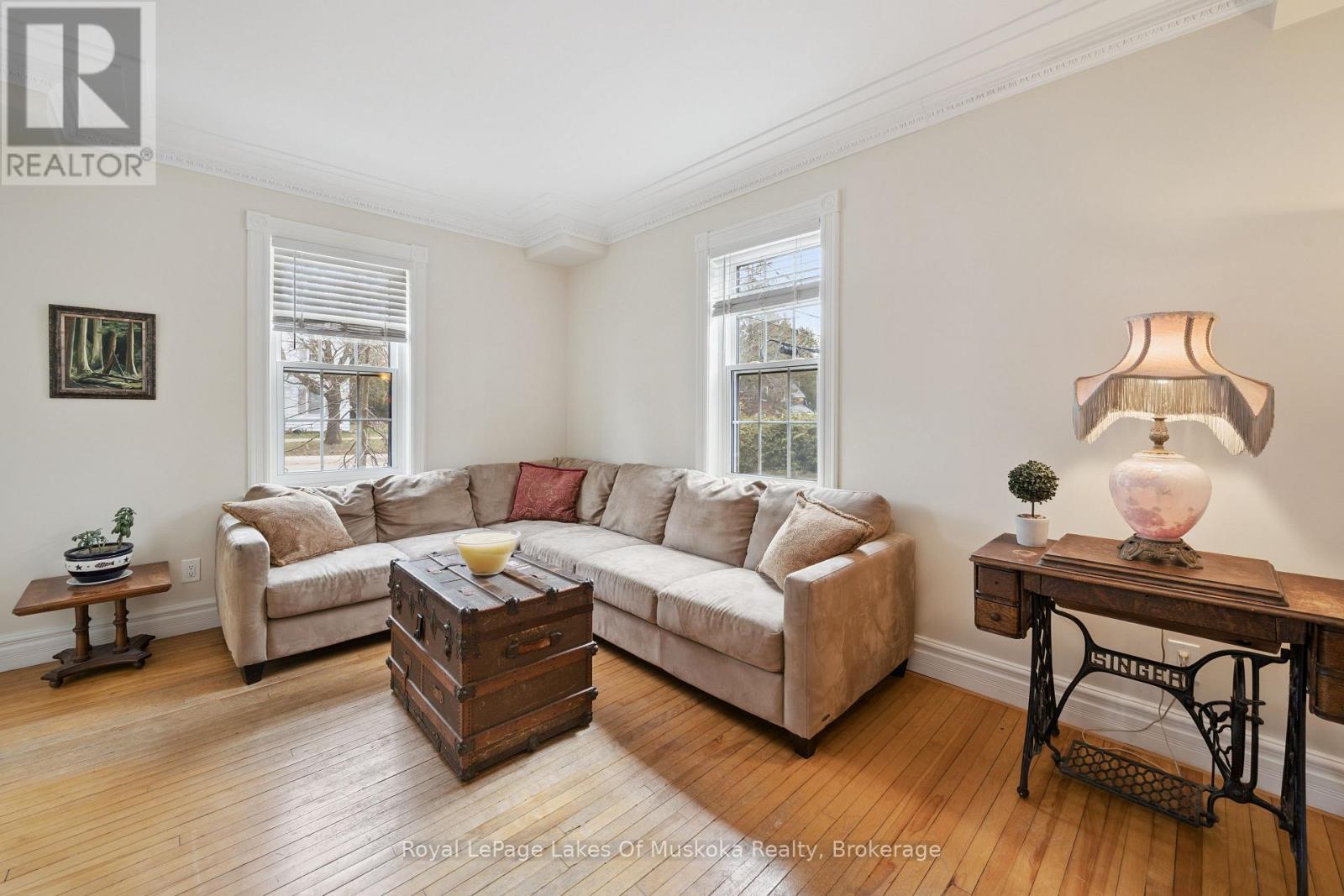 212 James Street, Bracebridge, Ontario  P1L 2B8 - Photo 12 - X13037628