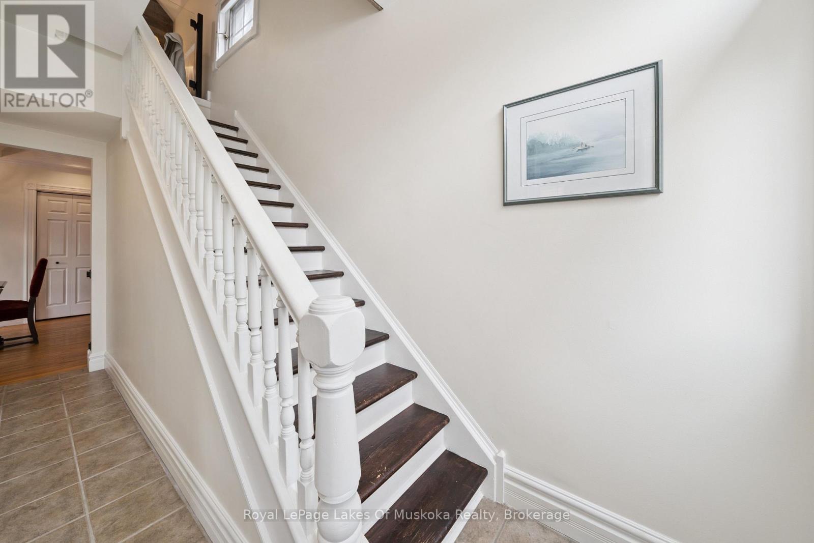 212 James Street, Bracebridge, Ontario  P1L 2B8 - Photo 14 - X13037628