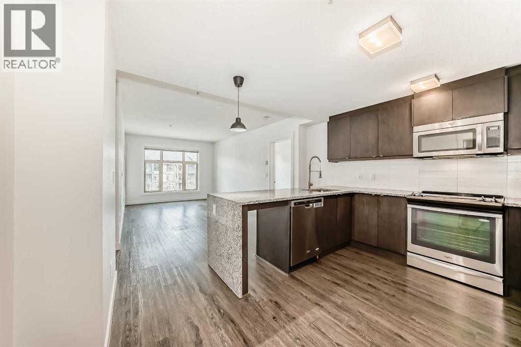 121, 15 Aspenmont Heights SW, Calgary, Alberta  T3H 0E3 - Photo 2 - A2289784