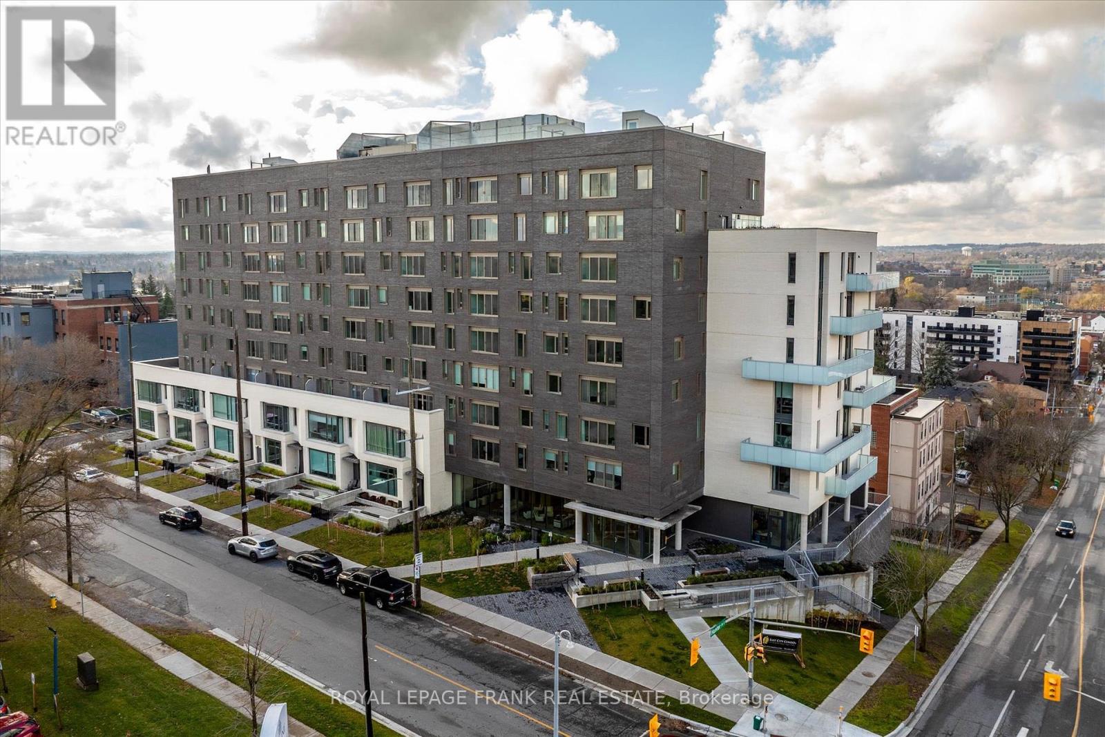 902 - 195 Hunter Street, Peterborough, Ontario  K9H 1G9 - Photo 2 - X13037552