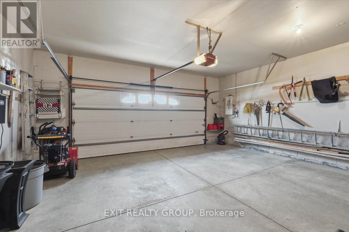 334 Bridge Street W, Belleville, Ontario  K8P 5M1 - Photo 30 - X13037630