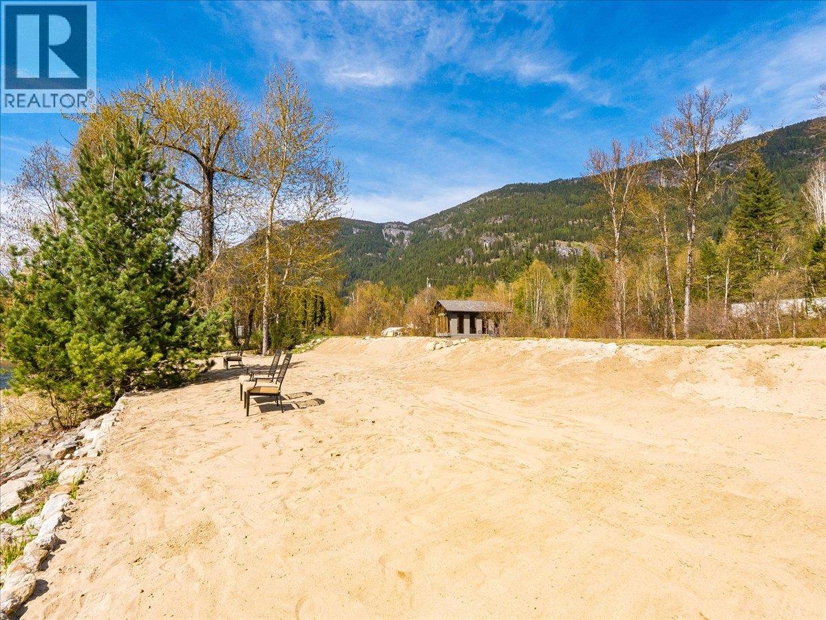 6 Highway Lot# B, Crescent Valley, British Columbia  V0G 2E0 - Photo 2 - 10384609