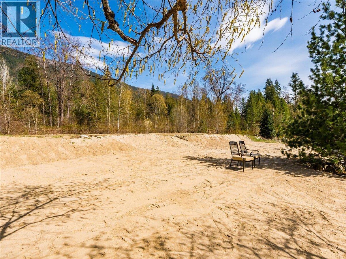 6 Highway Lot# B, Crescent Valley, British Columbia  V0G 2E0 - Photo 4 - 10384609