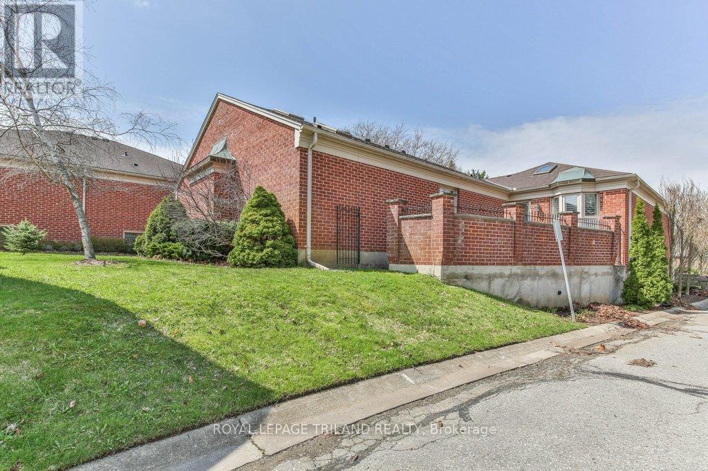 8 - 60 Rosecliffe Crescent, London South, Ontario  N6K 4E5 - Photo 45 - X13037504
