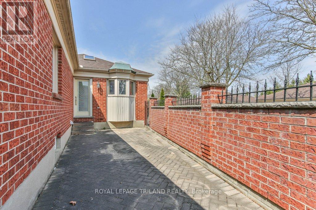 8 - 60 Rosecliffe Crescent, London South, Ontario  N6K 4E5 - Photo 46 - X13037504