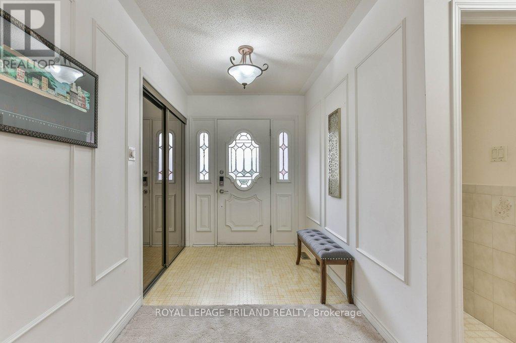 8 - 60 Rosecliffe Crescent, London South, Ontario  N6K 4E5 - Photo 5 - X13037504