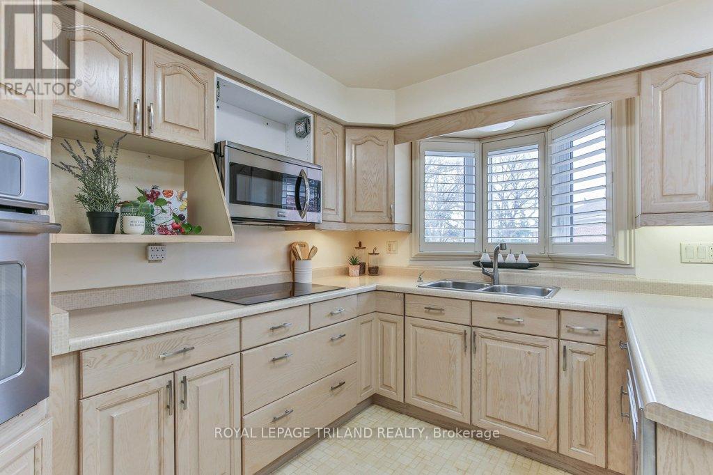 8 - 60 Rosecliffe Crescent, London South, Ontario  N6K 4E5 - Photo 9 - X13037504