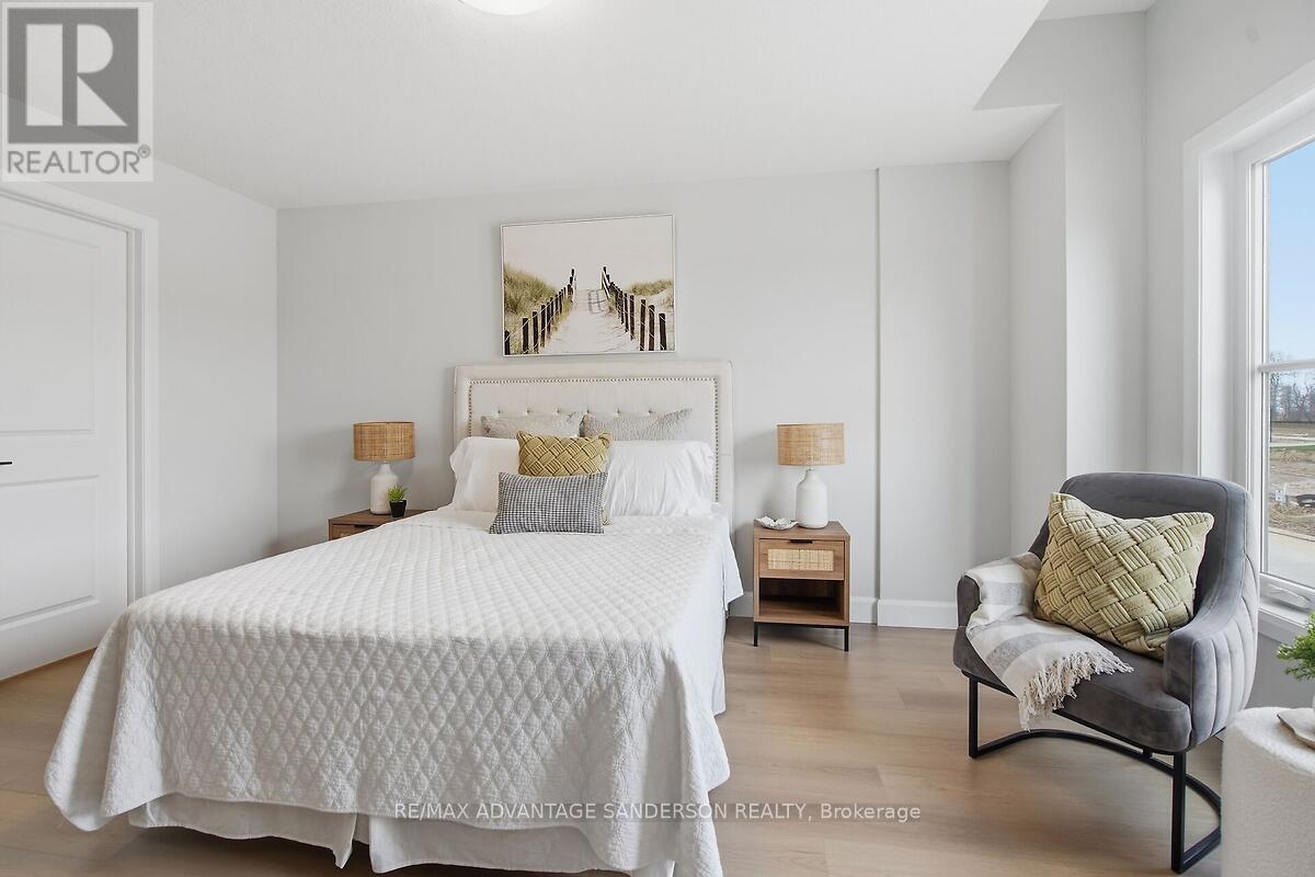 37 Purple Beech Street, Thames Centre, Ontario  N0M 2P0 - Photo 22 - X13037638