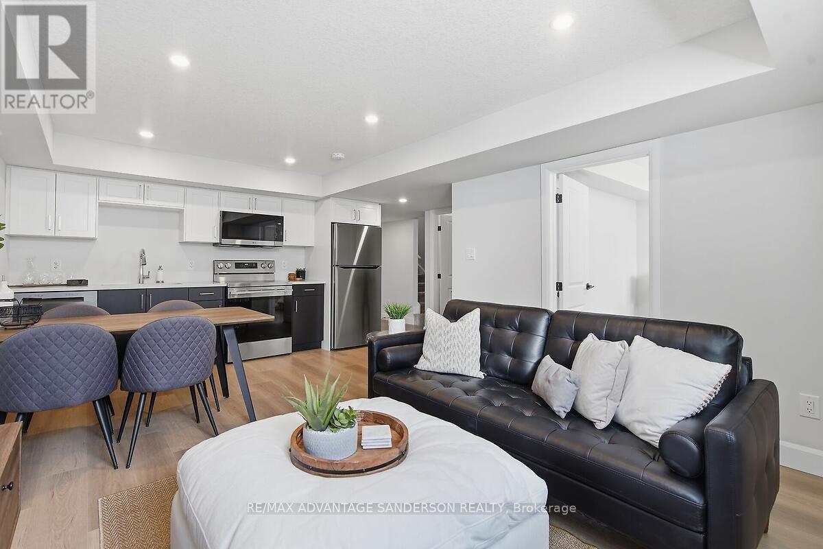 37 Purple Beech Street, Thames Centre, Ontario  N0M 2P0 - Photo 36 - X13037638