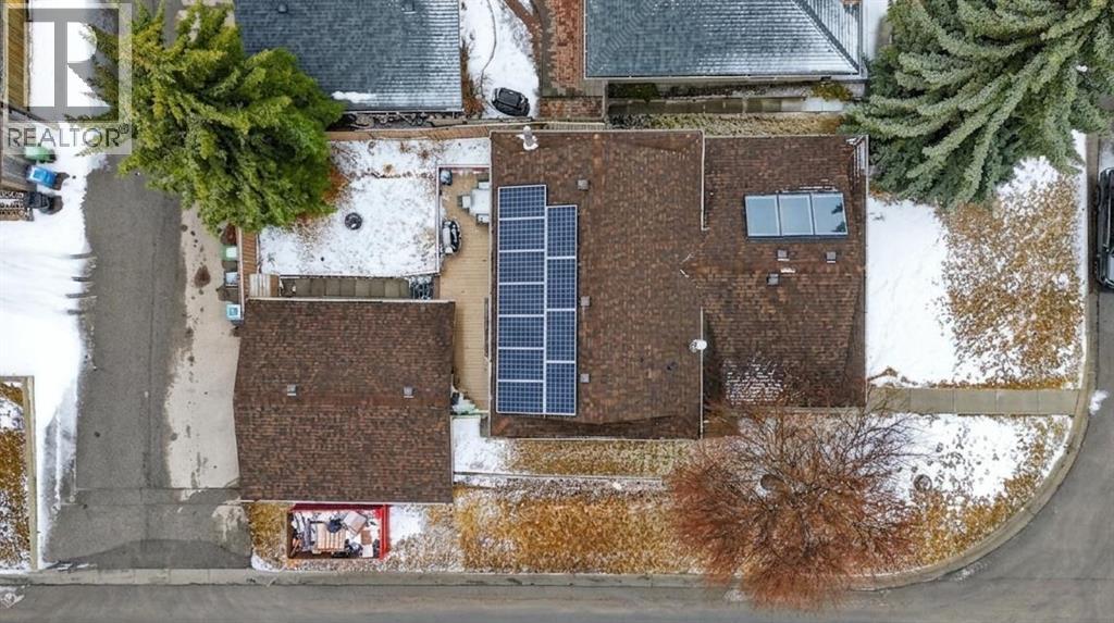 584 Woodhill Place Sw, Calgary, Alberta  T2W 3L5 - Photo 47 - A2298867