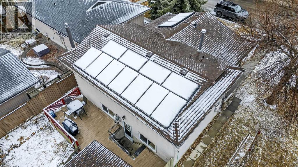 584 Woodhill Place Sw, Calgary, Alberta  T2W 3L5 - Photo 40 - A2298867