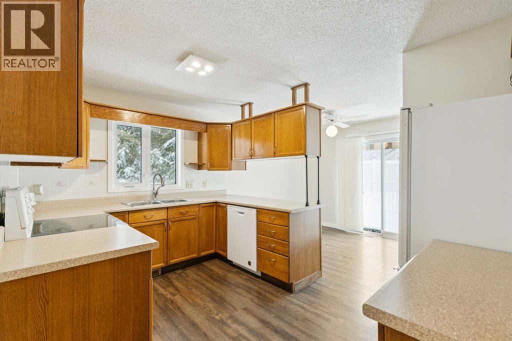 43 Macewan Park Heights NW, Calgary, Alberta  T3K 3W6 - Photo 7 - A2302261