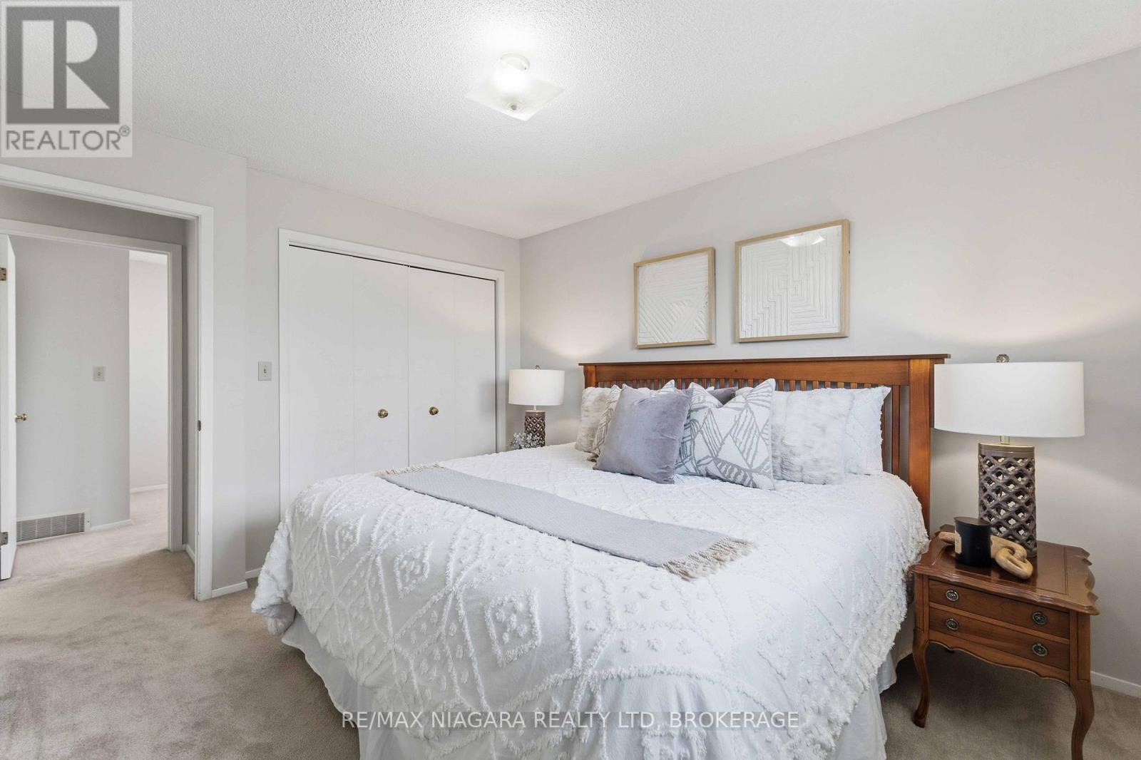 6156 Wildrose Crescent, Niagara Falls, Ontario  L2G 7T3 - Photo 15 - X13037430