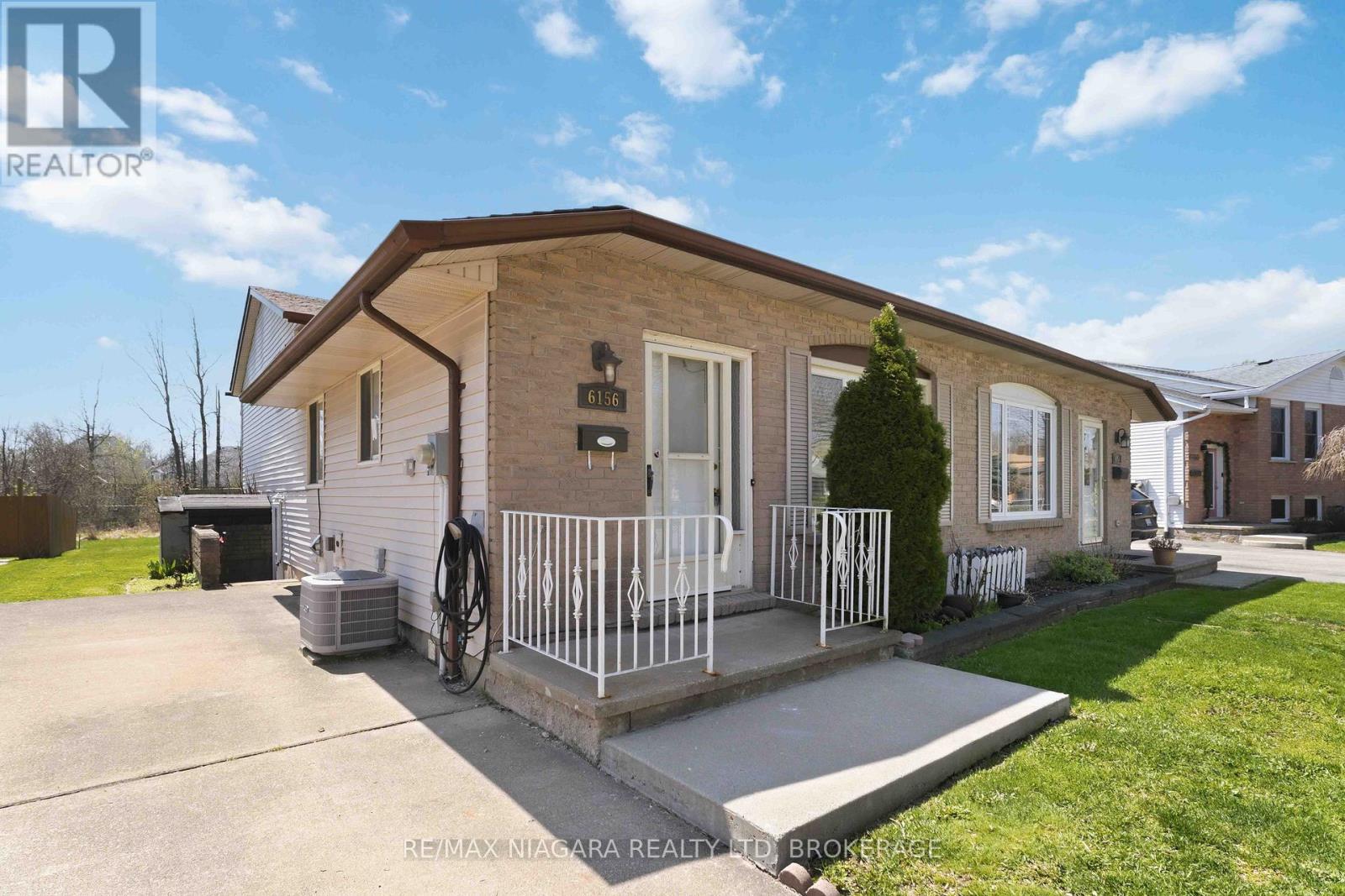 6156 Wildrose Crescent, Niagara Falls, Ontario  L2G 7T3 - Photo 2 - X13037430