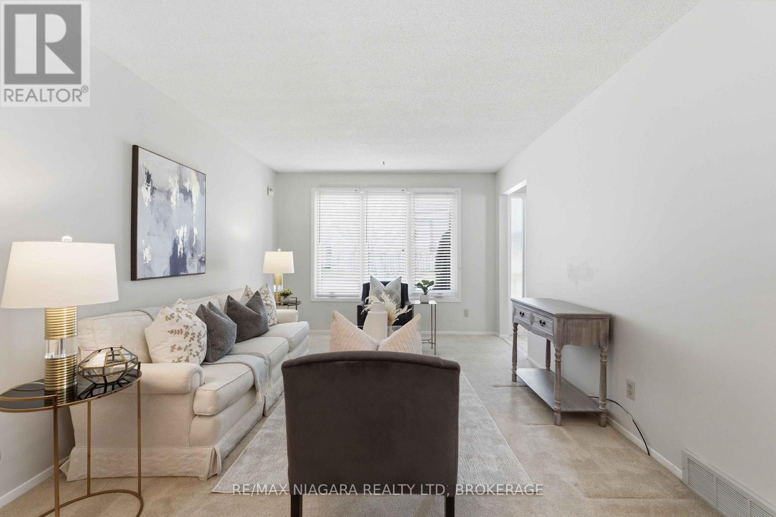 6156 Wildrose Crescent, Niagara Falls, Ontario  L2G 7T3 - Photo 6 - X13037430