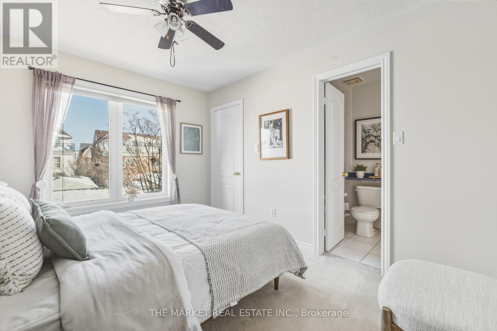 67 Winners Circle, Toronto, Ontario  M4L 3Y7 - Photo 37 - E13002800