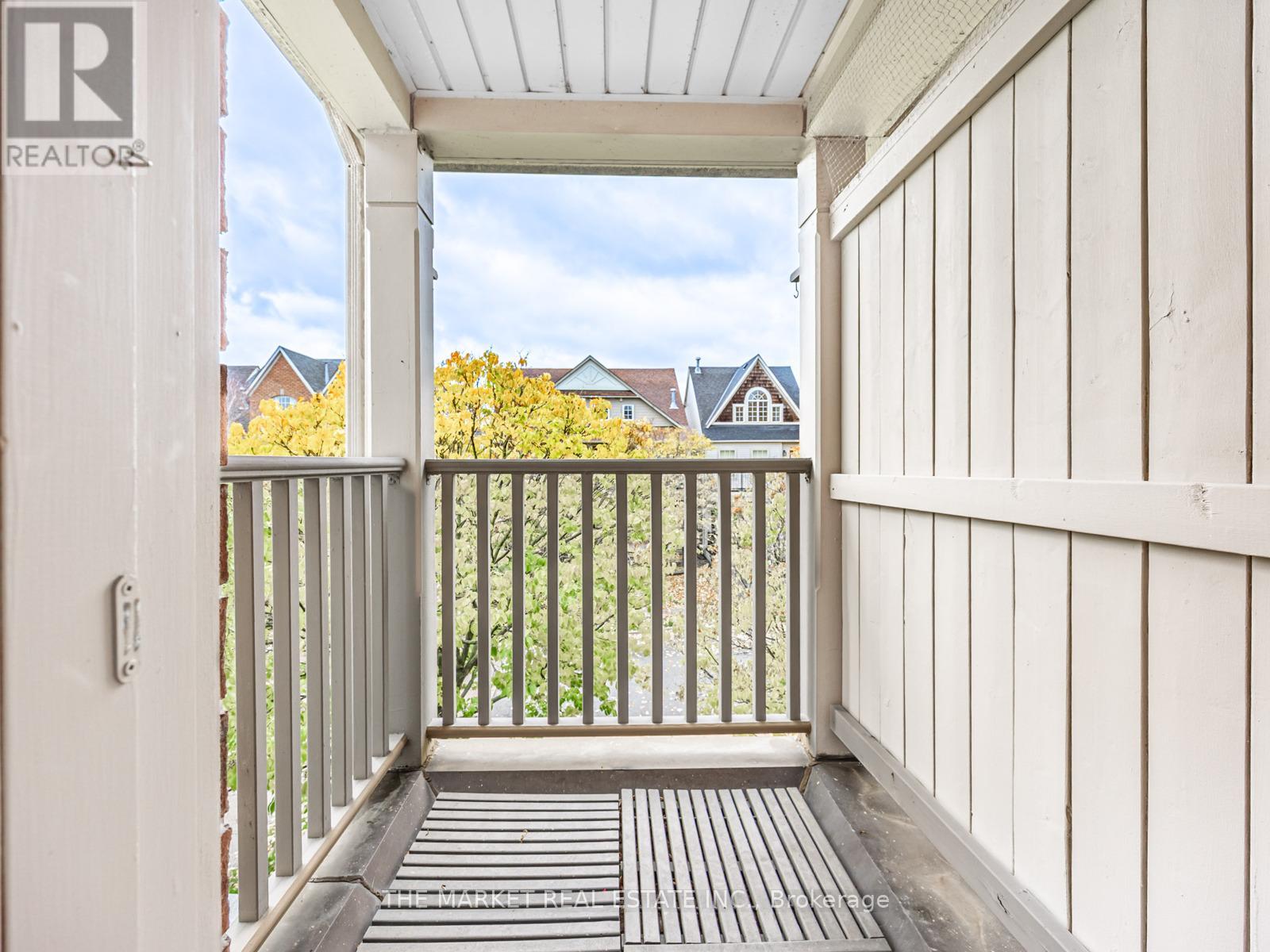 67 Winners Circle, Toronto, Ontario  M4L 3Y7 - Photo 23 - E13002800