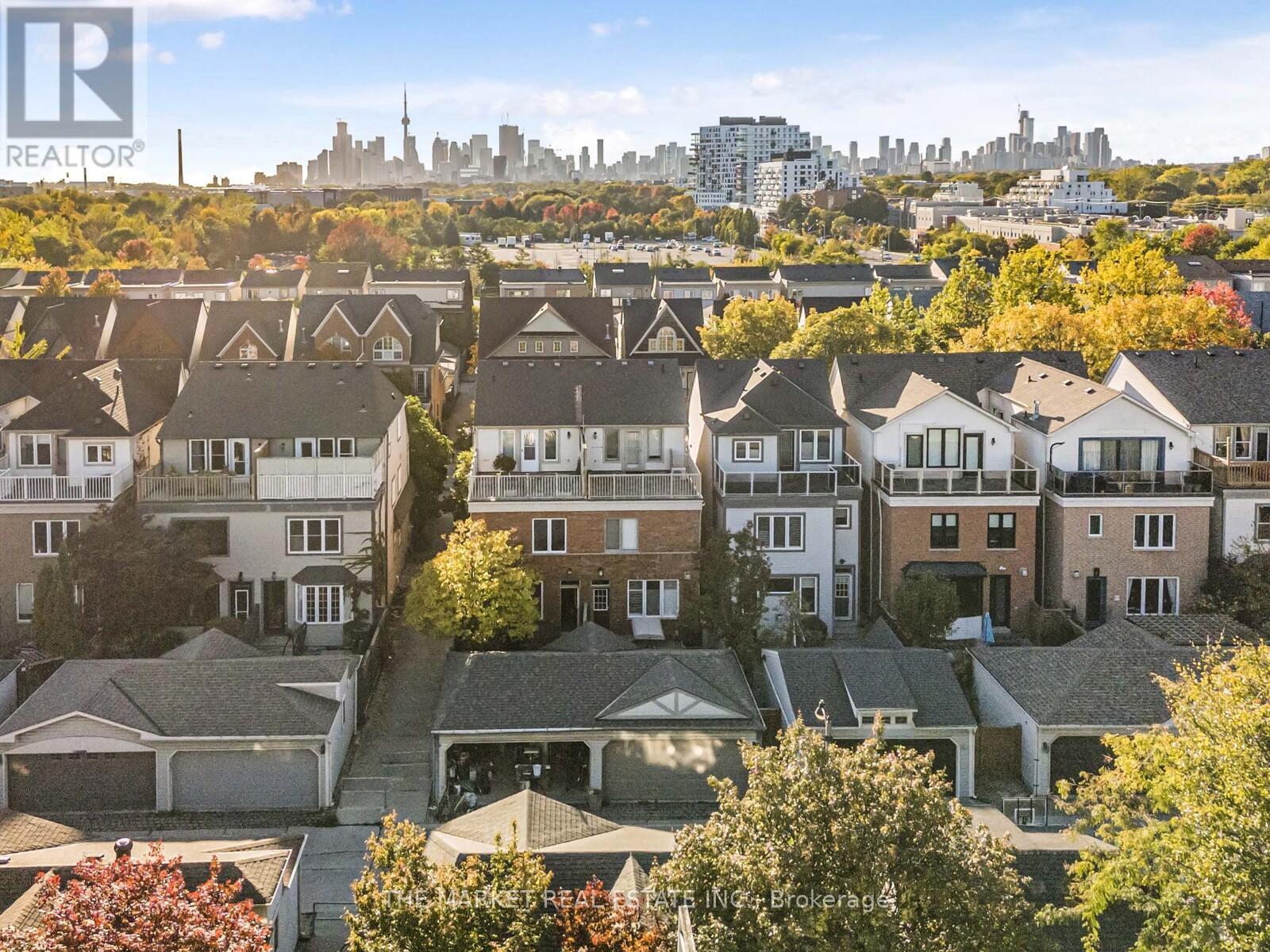 67 Winners Circle, Toronto, Ontario  M4L 3Y7 - Photo 46 - E13002800