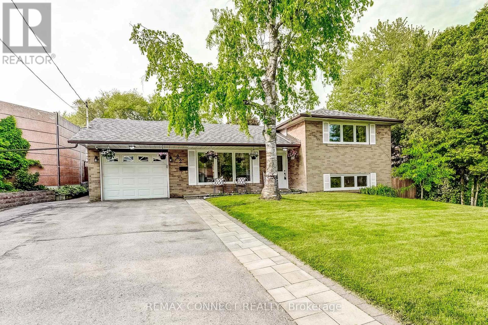 22 Ravine Park Crescent, Toronto, Ontario  M1C 2M3 - Photo 1 - E13037408