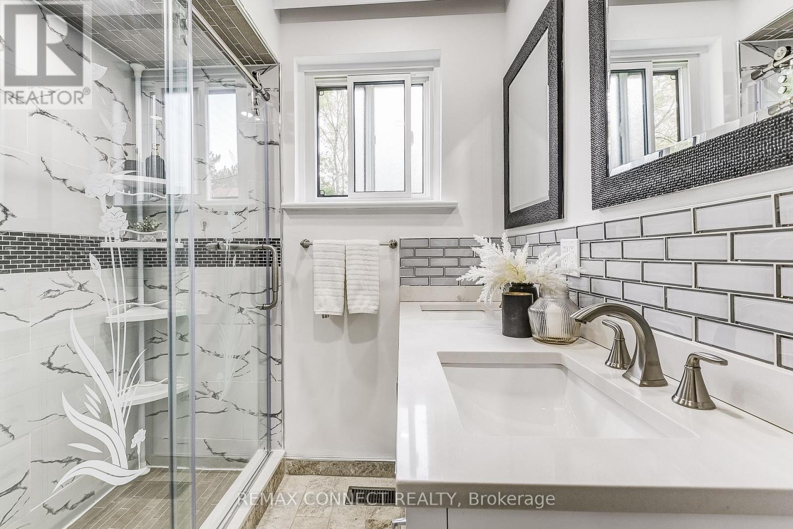 22 Ravine Park Crescent, Toronto, Ontario  M1C 2M3 - Photo 28 - E13037408