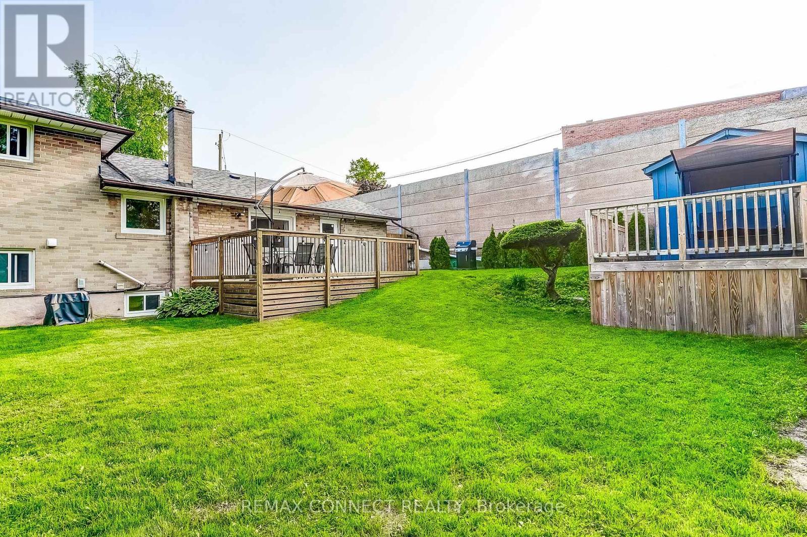 22 Ravine Park Crescent, Toronto, Ontario  M1C 2M3 - Photo 39 - E13037408