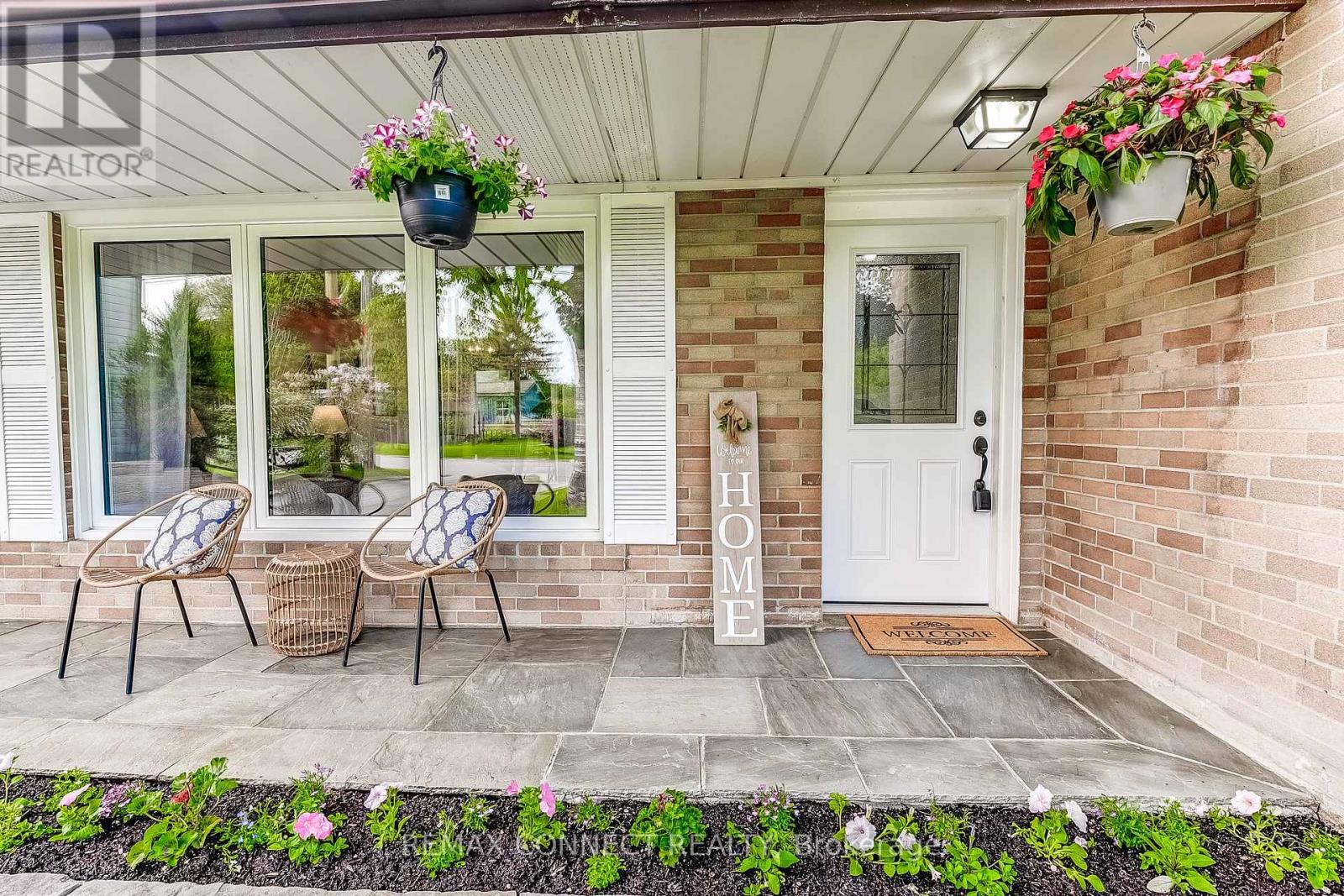 22 Ravine Park Crescent, Toronto, Ontario  M1C 2M3 - Photo 4 - E13037408