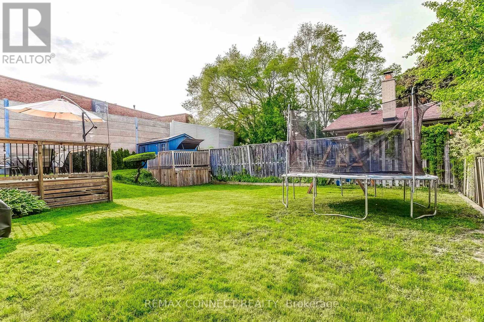 22 Ravine Park Crescent, Toronto, Ontario  M1C 2M3 - Photo 41 - E13037408