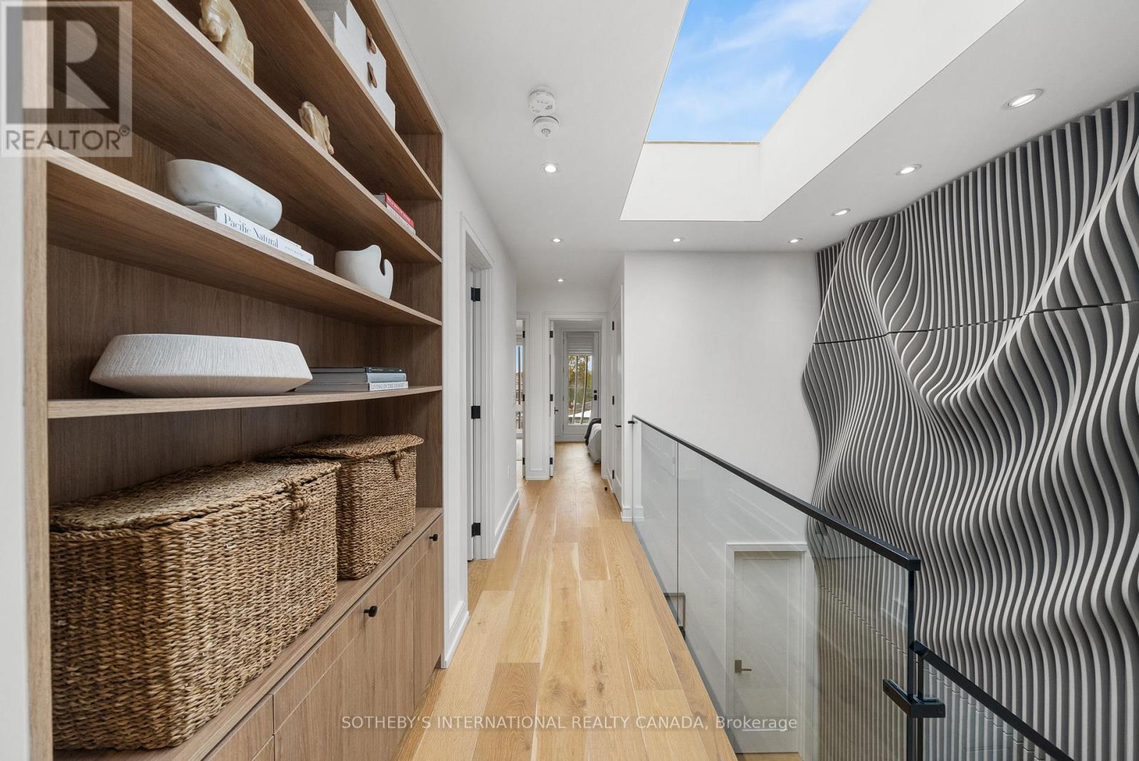 83 Virginia Avenue, Toronto, Ontario  M4C 2S8 - Photo 19 - E13037582