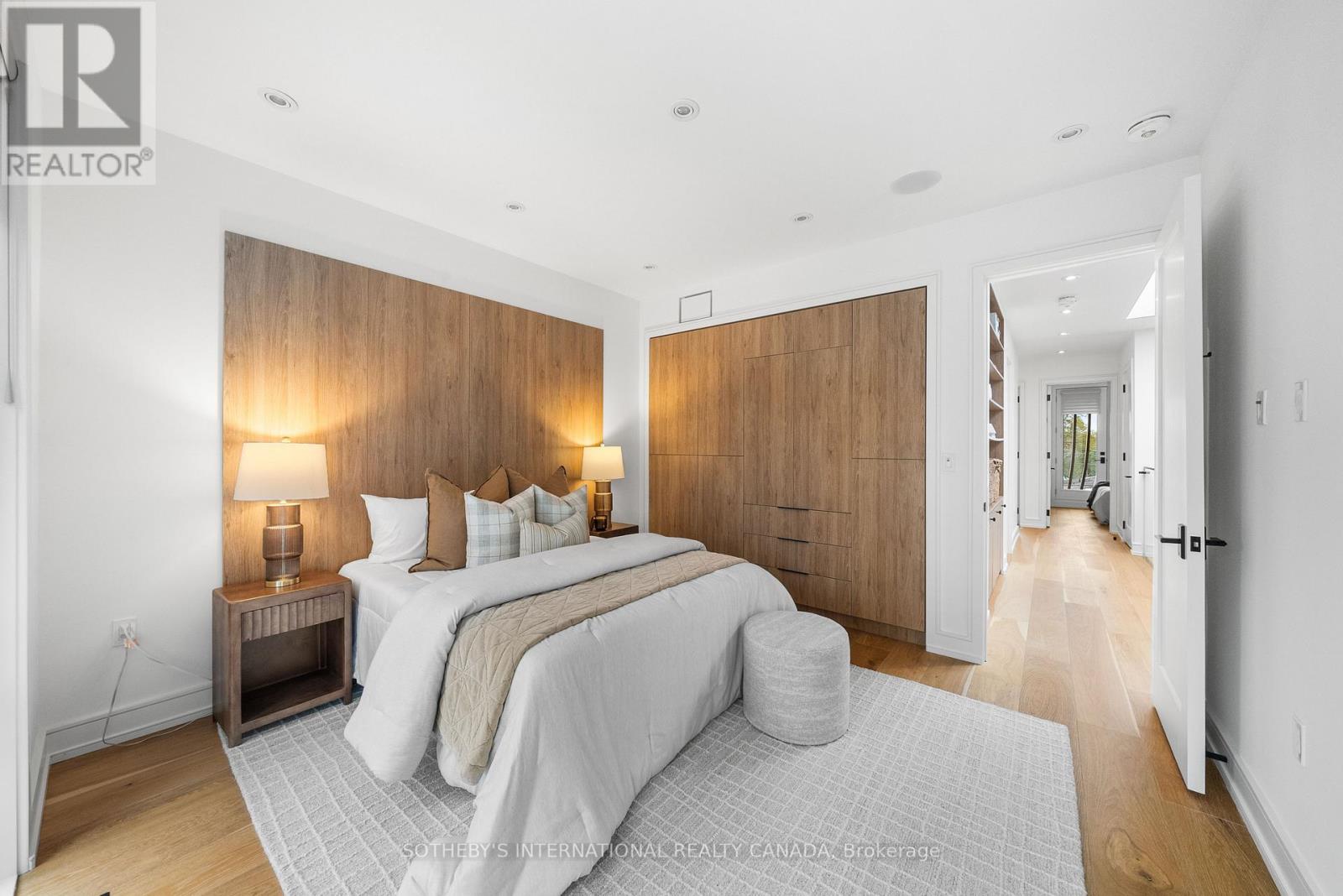 83 Virginia Avenue, Toronto, Ontario  M4C 2S8 - Photo 22 - E13037582