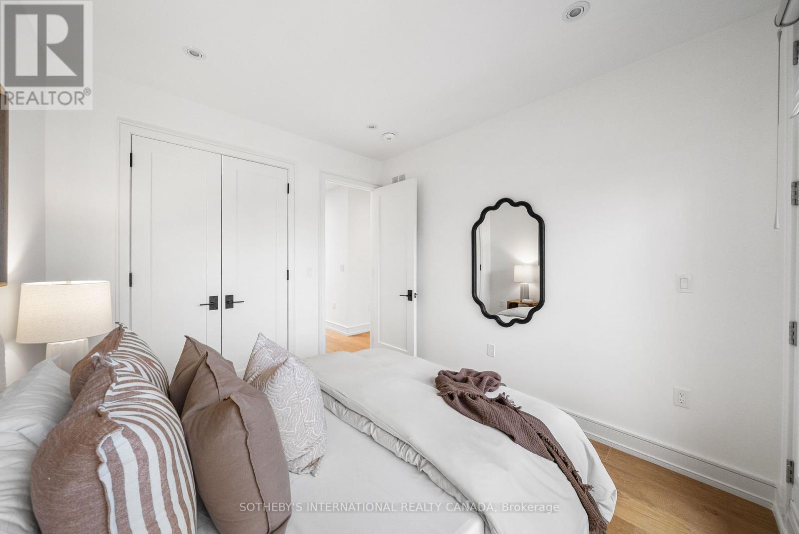 83 Virginia Avenue, Toronto, Ontario  M4C 2S8 - Photo 31 - E13037582