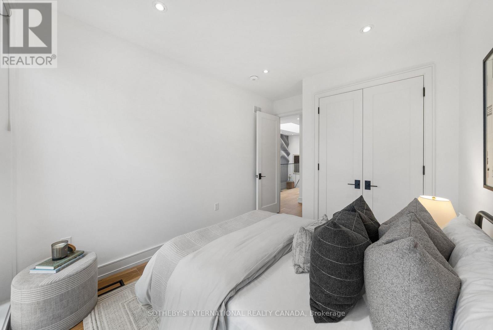 83 Virginia Avenue, Toronto, Ontario  M4C 2S8 - Photo 33 - E13037582