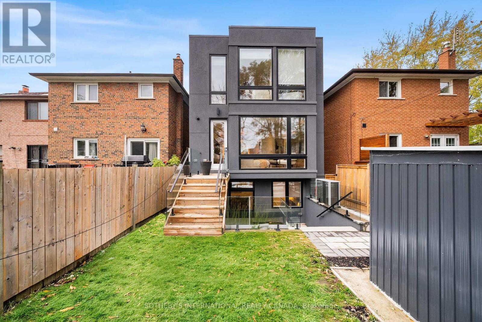 83 Virginia Avenue, Toronto, Ontario  M4C 2S8 - Photo 49 - E13037582