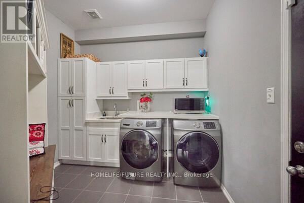 2549 Snow Knight Drive, Oshawa, Ontario  L1L 0K2 - Photo 16 - E13037600