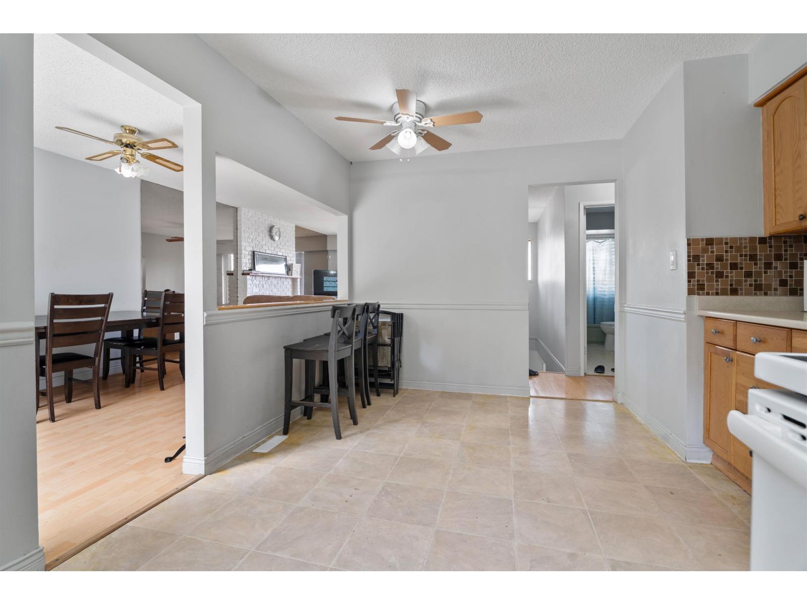 11516 Parkwood Place, Delta, British Columbia  V4C 7L1 - Photo 6 - R3114091