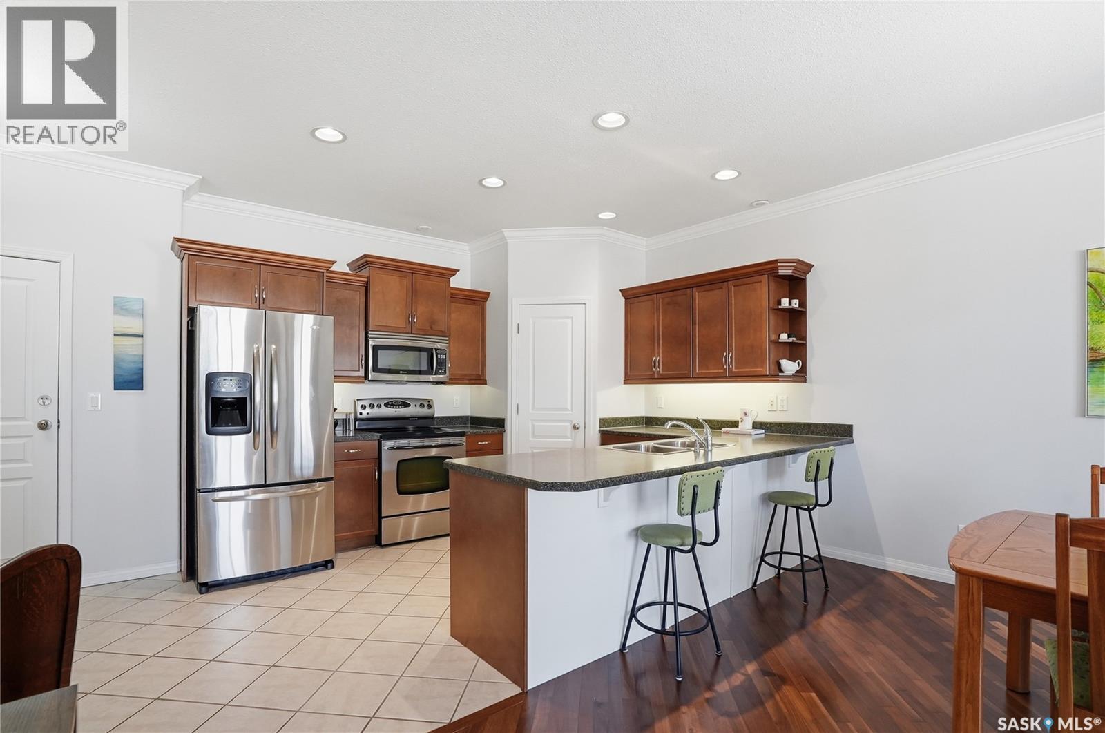 304 218 Heath Avenue, Saskatoon, Saskatchewan  S7S 0A1 - Photo 6 - SK033369