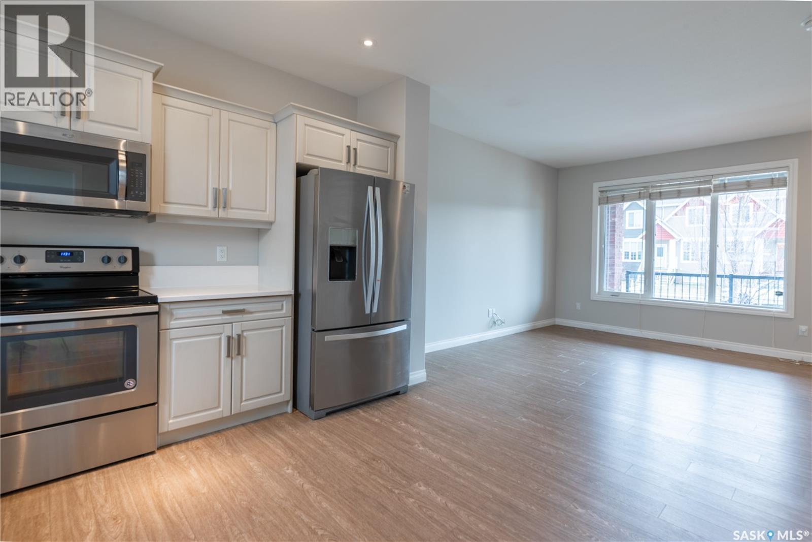 4372 James Hill Road, Regina, Saskatchewan  S4W 0R2 - Photo 10 - SK033701