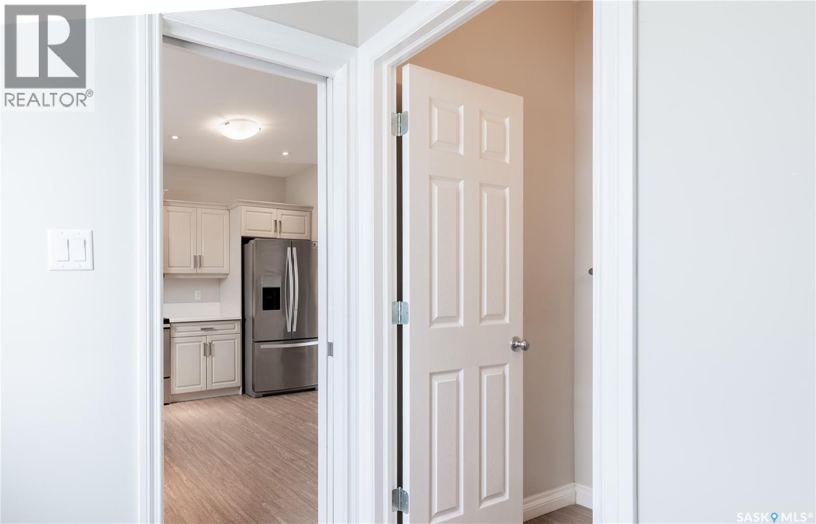 4372 James Hill Road, Regina, Saskatchewan  S4W 0R2 - Photo 20 - SK033701