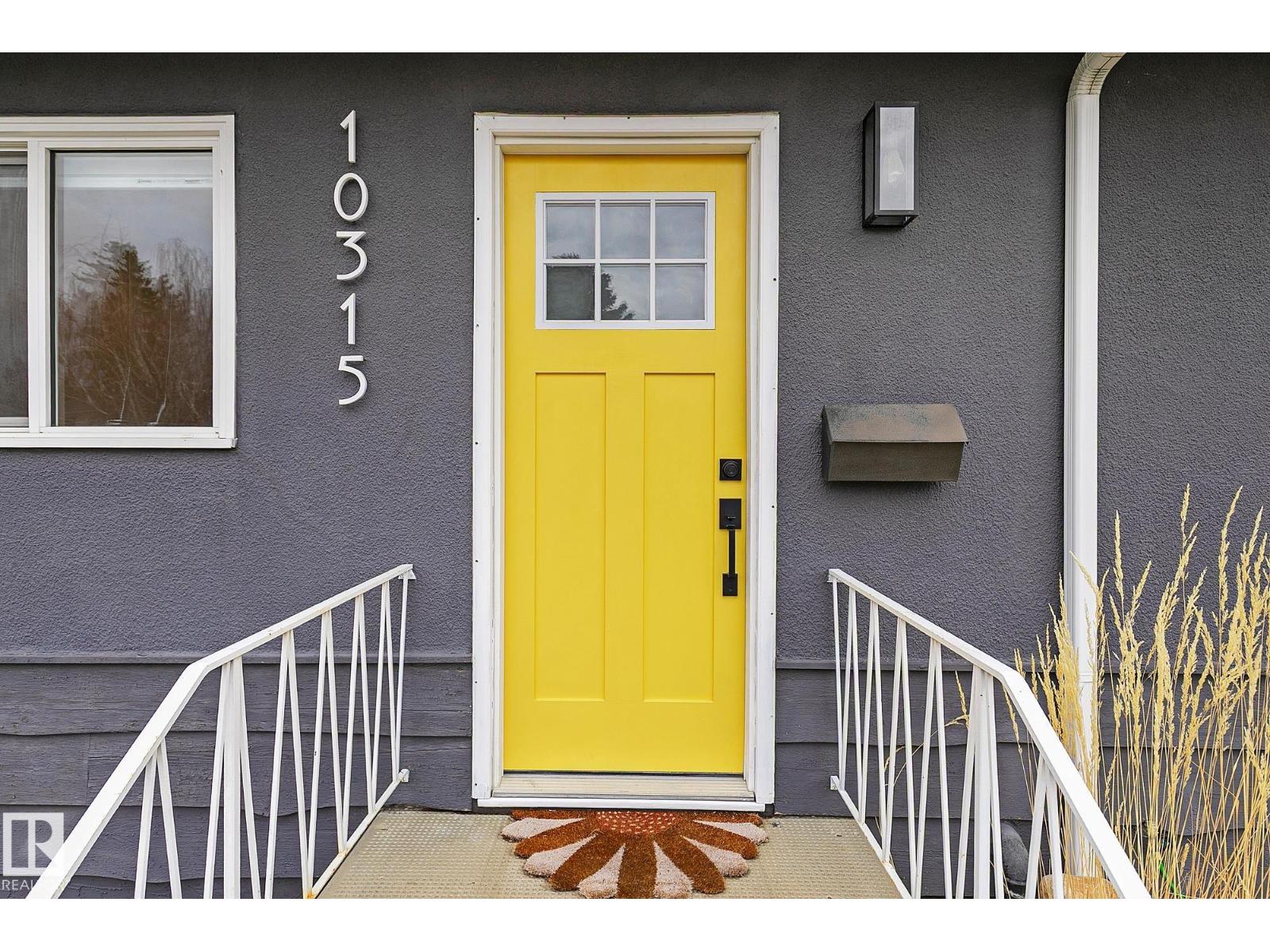 10315 47 St Nw, Edmonton, Alberta  T6A 1Z6 - Photo 2 - E4483848