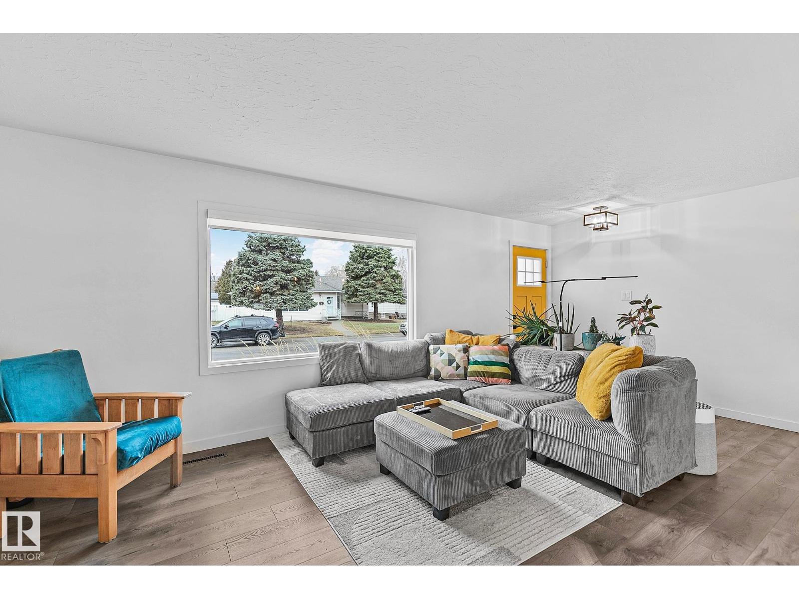 10315 47 St Nw, Edmonton, Alberta  T6A 1Z6 - Photo 6 - E4483848