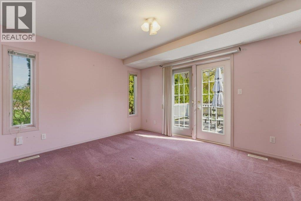 8203 Kalavista Drive, Coldstream, British Columbia  V1B 1K4 - Photo 13 - 10384045